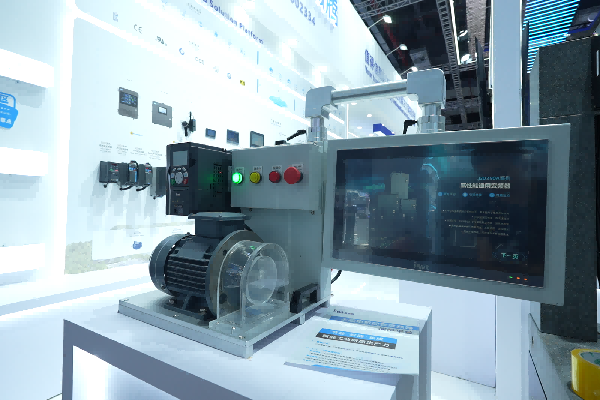 1+1+1>3，3499拉斯维加斯官网永磁电机变频器演示平台赋能工业节能转型